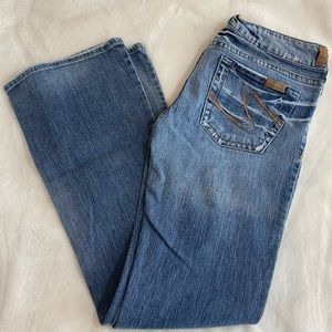 COPY - Silver Tuesday Low Rise Slim Bootcut Jeans  size 30 length 34